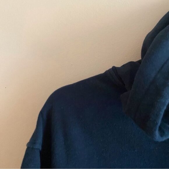 Vintage Black and Blue Wolf Graphic Hoodie - Picture 4 of 15